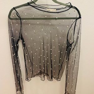 Mesh top with pearls